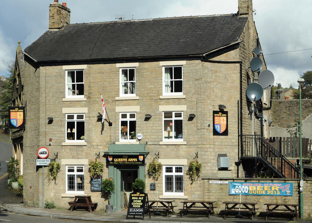 Queens Arms Country Inn Glossop Exterior photo